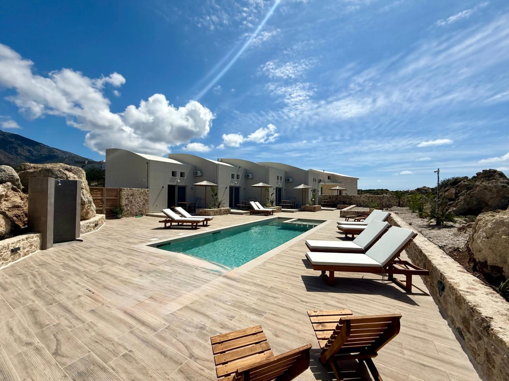 Cove Elafonisi Apartments Agios Pandeleimon  Exterior foto